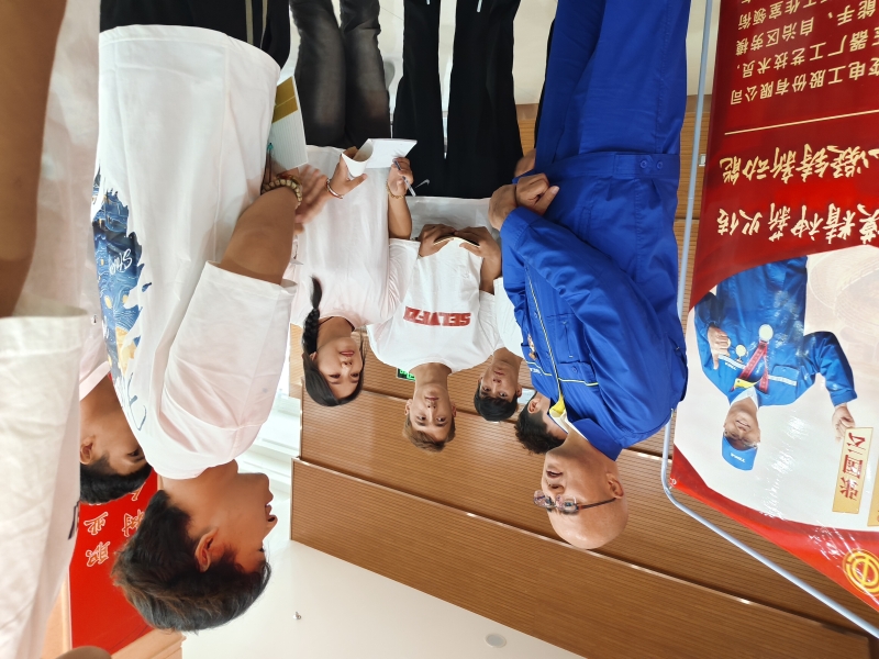 mmexport1718282348446